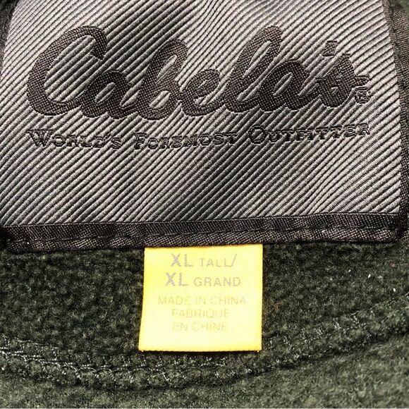 CABELA’S PLUSH FLEECE VEST - Picture 8 of 8
